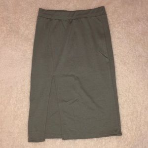 Women’s green side slit pencil skirt
